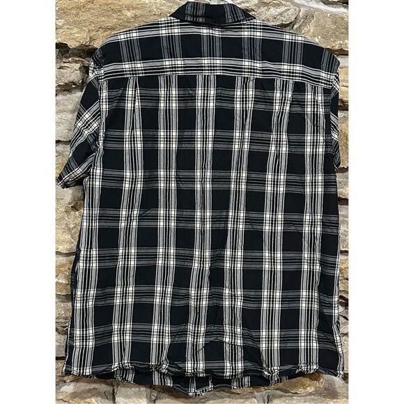 Men’s Carhartt Plaid Short Sleeve Button-Up Shirt Size Extra Large - Picture 3 of 5